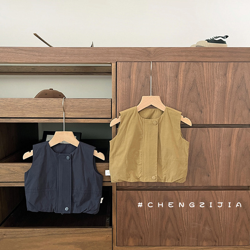 宝宝马甲春秋装外穿男童纯色韩系背心轻薄款上衣女婴儿童洋气外套