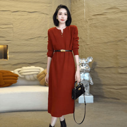 2025秋冬新款羊毛针织连衣裙女时尚A字高端裙宽松百搭长袖毛衣裙