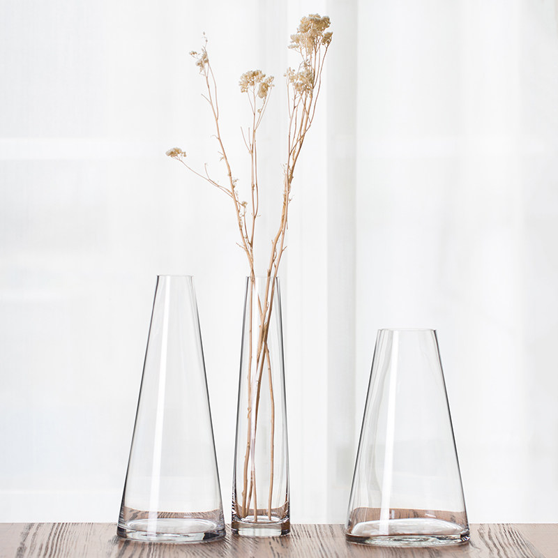 简约现代时尚设计玻璃花瓶锥形小口水培插花餐桌面客厅居家居摆件