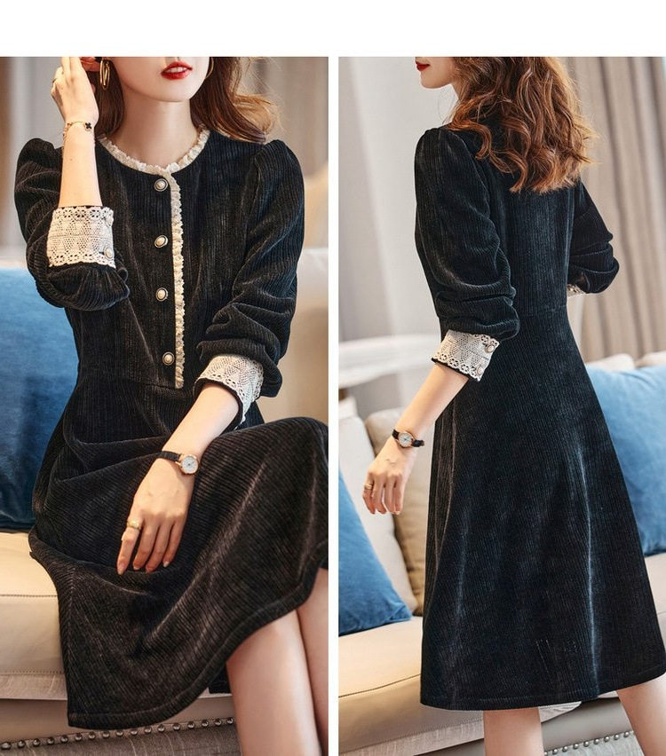 2025年春季新款复古优雅百搭气质花边显瘦小众设计感连衣裙