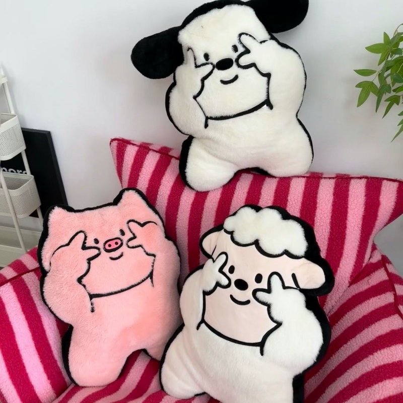 可爱比耶抱枕可爱女生睡觉床头靠枕花粉沙发小狗客厅汽车靠垫