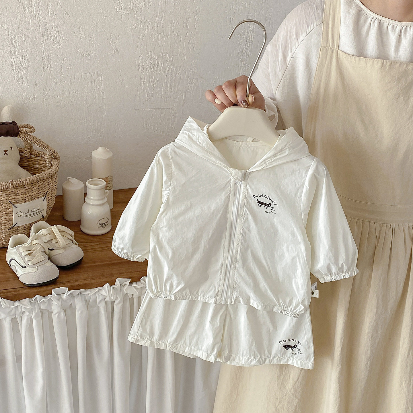 宝宝夏装防晒衣套装婴儿连帽外套短裤两件套春夏新款儿童衣服裤子