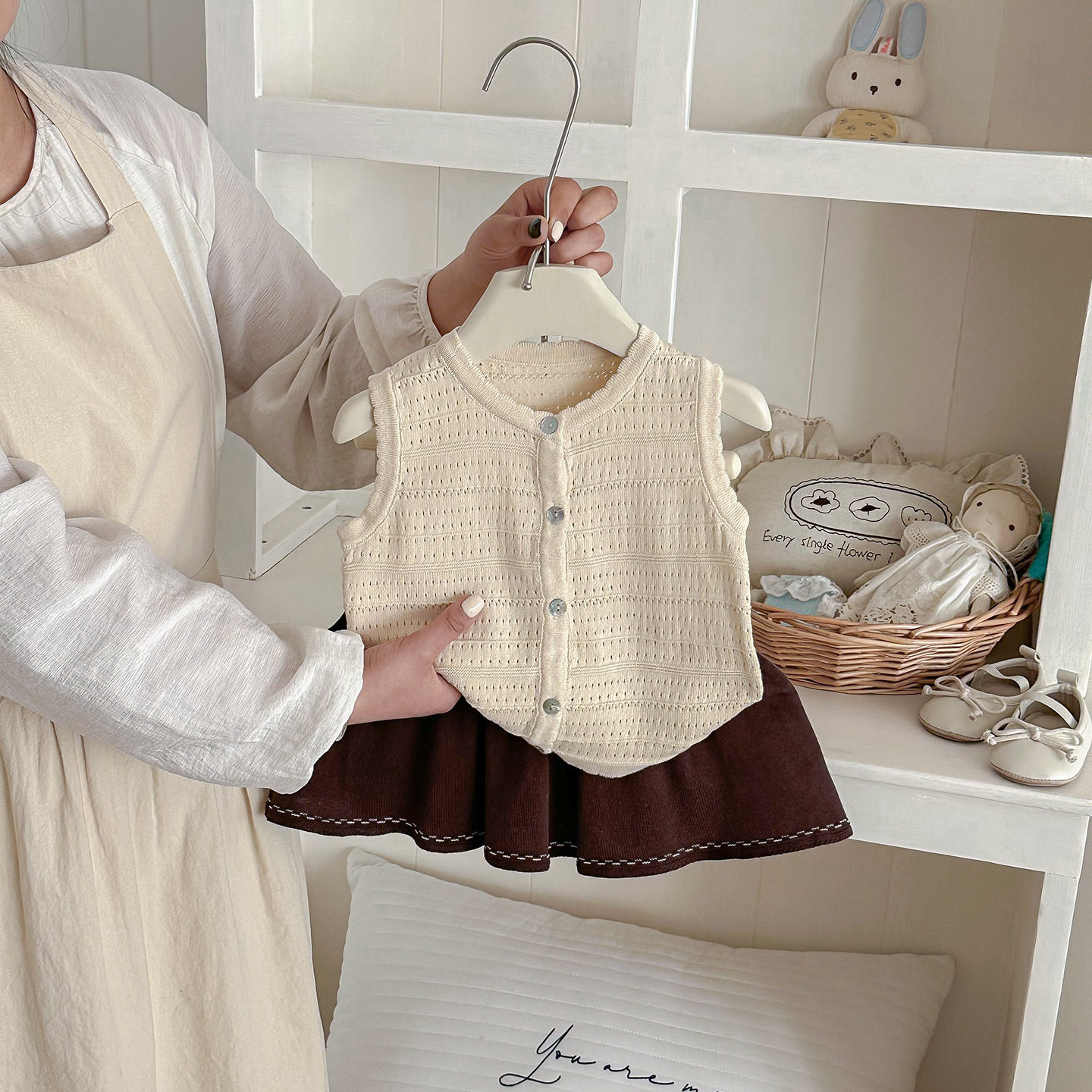 女童2026夏季新款套装宝宝洋气时髦针织衫背心马甲纯棉短裙两件套