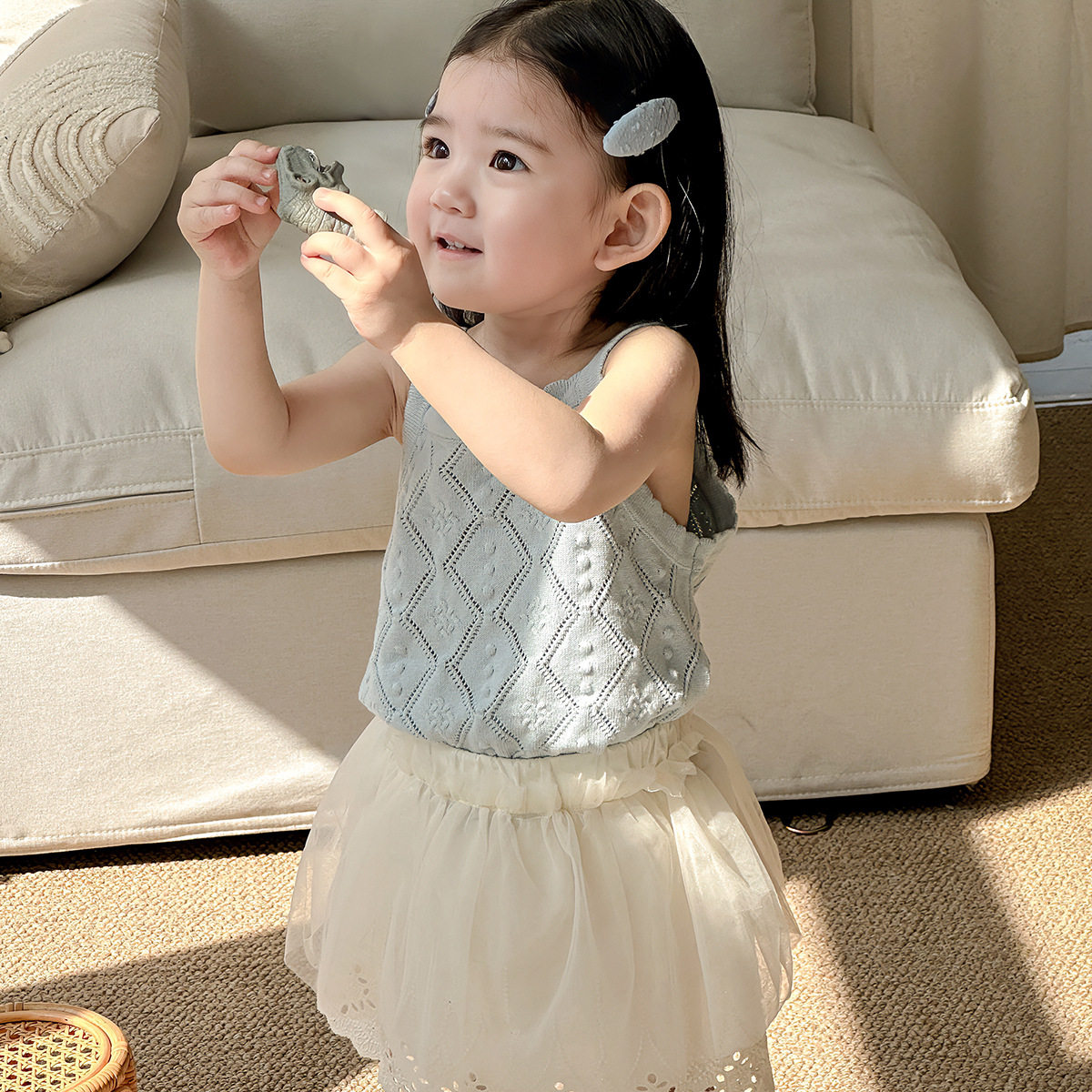 女宝宝镂空针织吊带套装夏季新款背心上衣洋气蕾丝网纱裙两件套潮