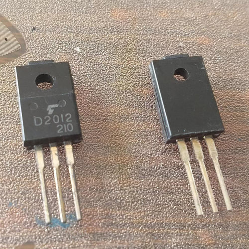 2SD2012 D2012晶体管NPN三极管功放全新东芝原装TO-220F