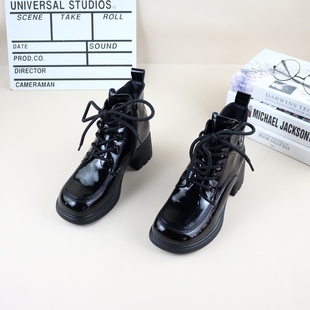 百搭女休闲马丁靴 撤柜加绒亮面软皮显瘦时尚 b2真皮牛皮秋冬季 新款