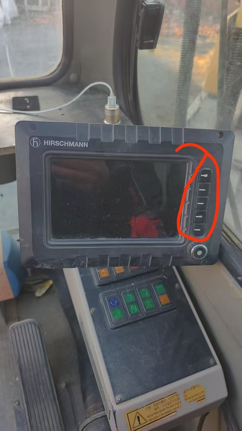 徐工吊车配件上车显示器按键皮条电路板新款通用 xct25  25k 25kc