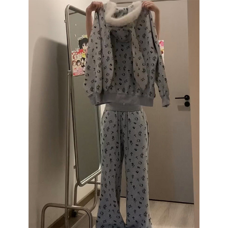 居小物韩系毛绒兔耳朵连帽睡衣