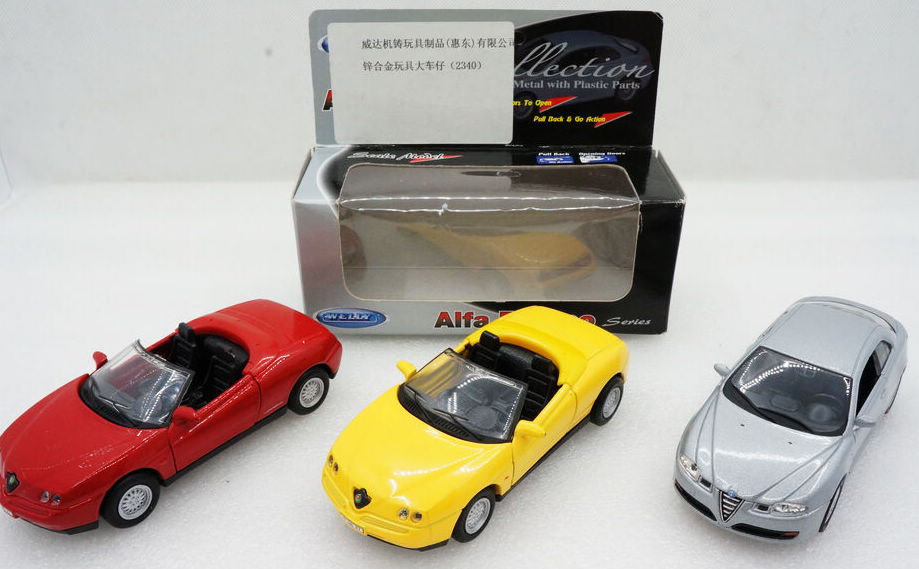 WELLY ÍþÀû Alfa Romeo °¢¶û·¨ÂÞÃÜÅ· ºì»ÆÒøÈý¿î»ØÁ¦³µ ºÏ½ð³µÄ£