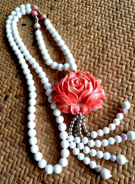 天然贝壳花卉毛衣链特价