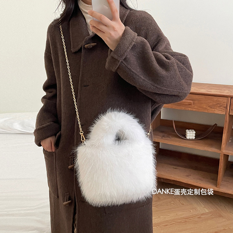 2023秋冬新款可爱毛茸茸手提斜挎小包 韩国东大门ins风网红毛绒包,箱包皮具/热销女包/男包,通用款女包,淘宝优惠券,粉丝福利购,淘宝优惠卷