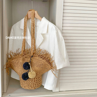 法式复古小众设计感单肩编织包包 明星同款海边度假沙滩包草编包