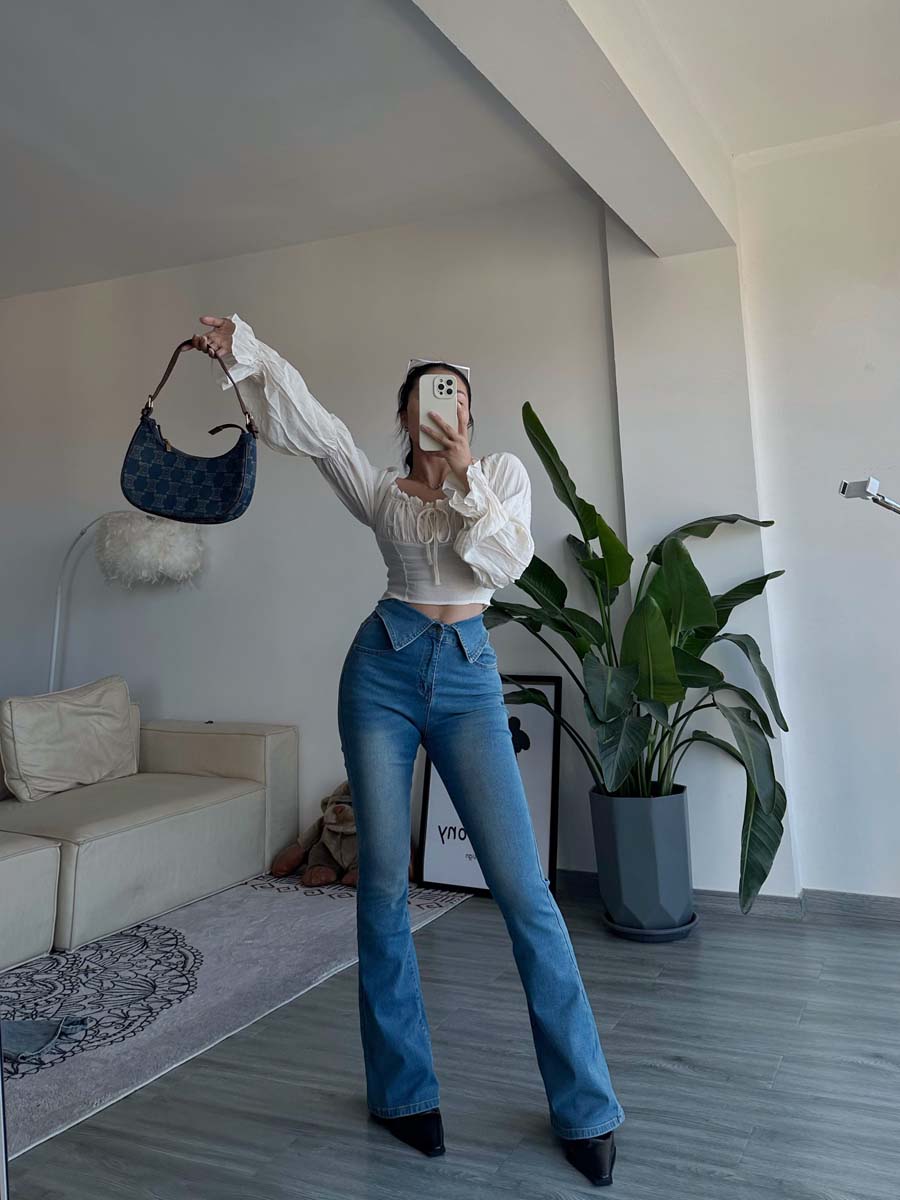 高腰弹力牛仔微喇裤显腿长