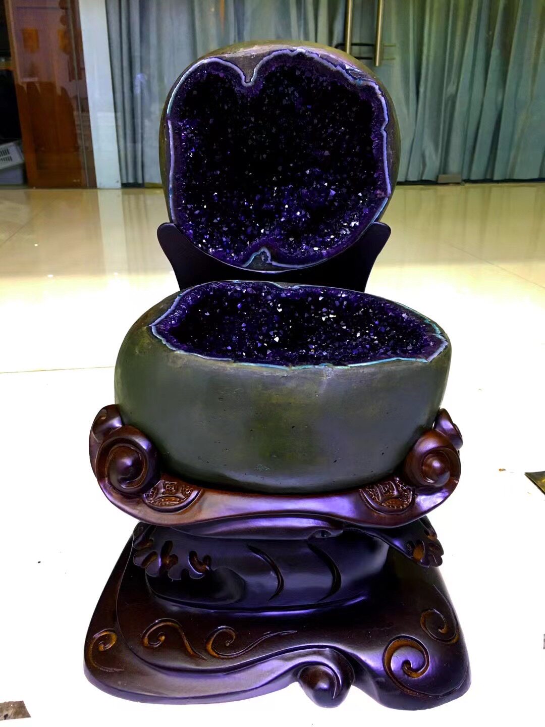 天然紫水晶洞摆件乌拉圭钱袋子恐龙蛋原石摆件办公室家居开业礼品