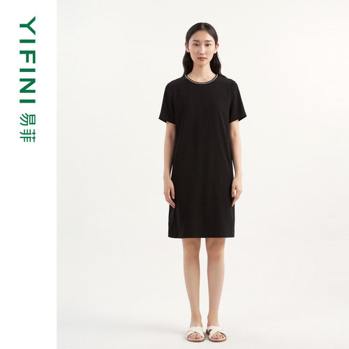 易菲黑色直筒宽松连衣裙