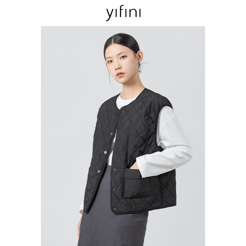 Yifini/易菲黑白两面穿百搭马甲外套女春秋新款无袖棉衣马夹