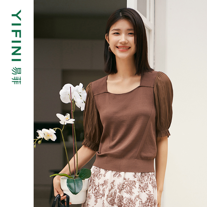 易菲方领压褶中袖拼接毛衫