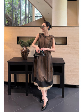 AME  落纱裙   克制美学烟雨黑递进层纱背心连衣裙ZE03LZHJ697