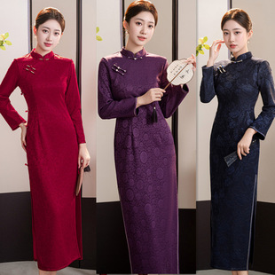 加绒加厚纯色旗袍2025新款高端大气上档次妈妈日常可穿礼服喜婆婆