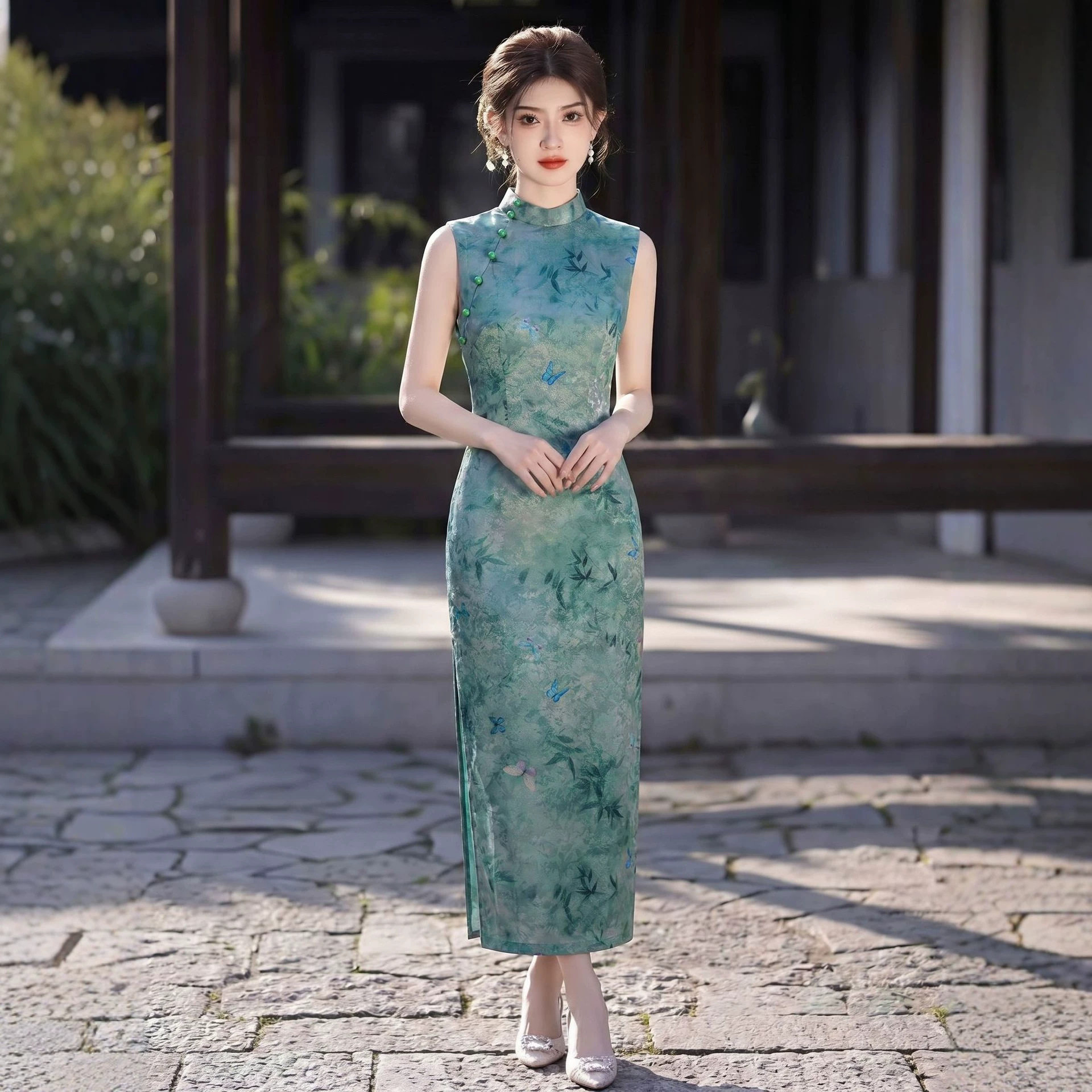 新中式古风无袖气质改良旗袍2026新款提花显瘦高级绝美绿色连衣裙