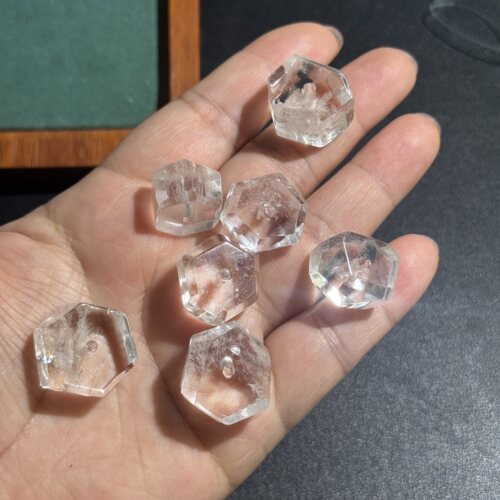7颗打包纯天然白水晶不规则六边形约17mm手工切DIY多宝项链手链配