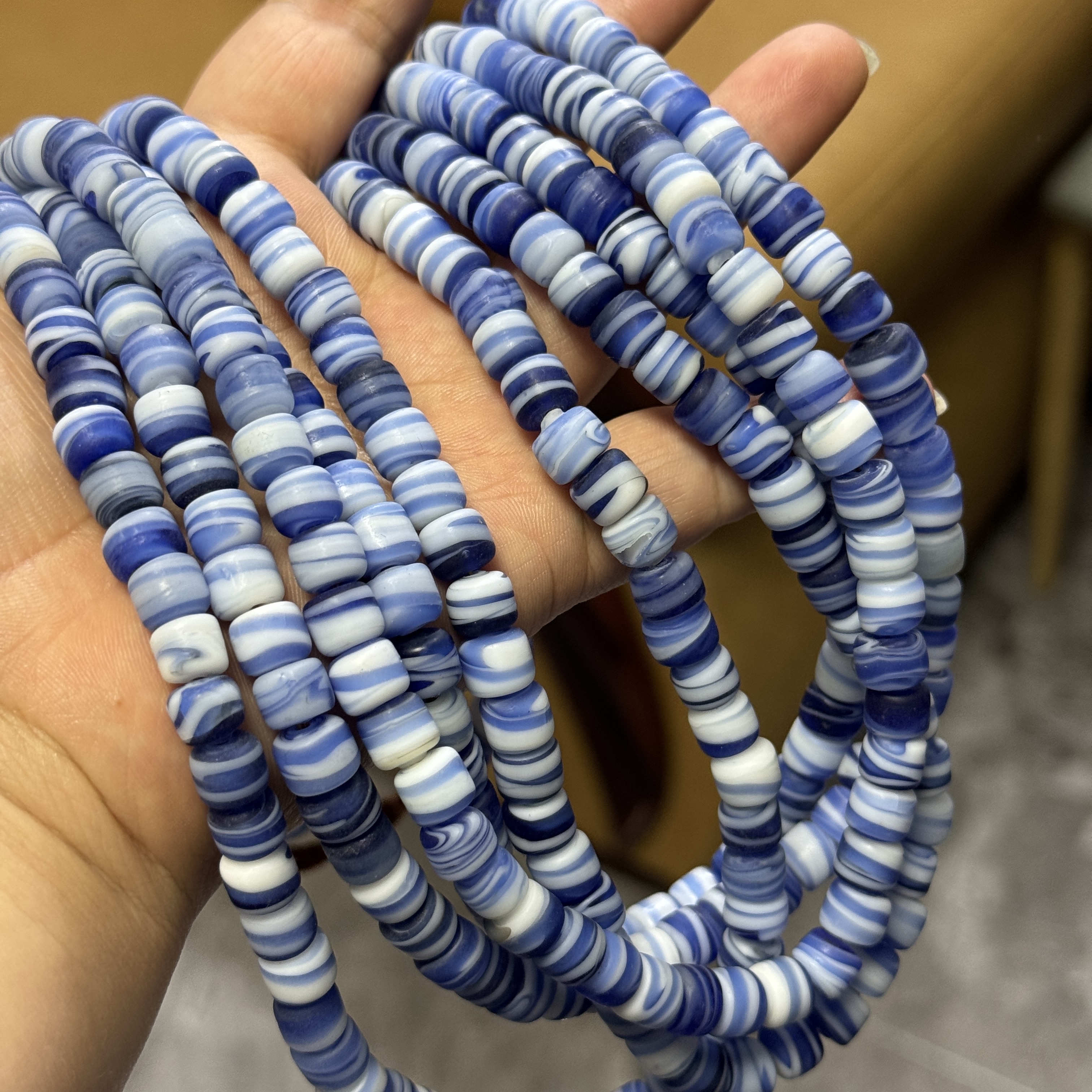 约8*6mm蓝色卡卡姆巴琉璃散珠半成品Diy项链手链配珠55cm