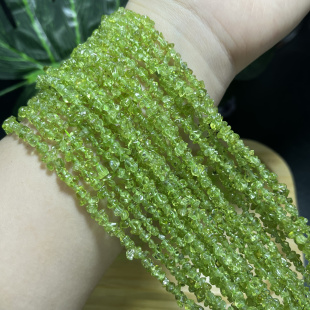 约4mm天然橄榄石碎石不规则清新绿散珠半成品DIY项链流苏配珠串珠