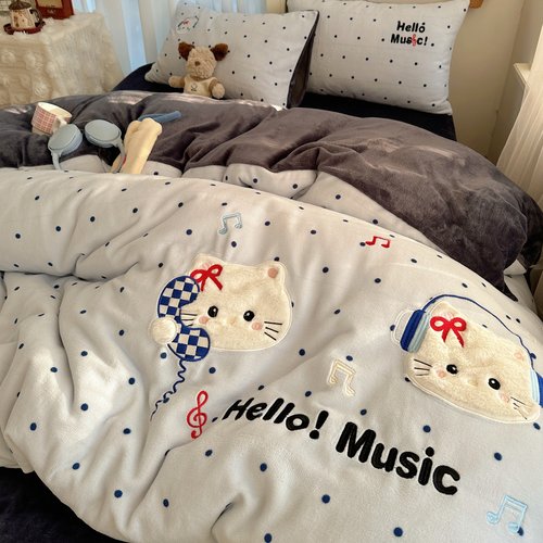 韩系兔毛贴布绣牛奶绒床品