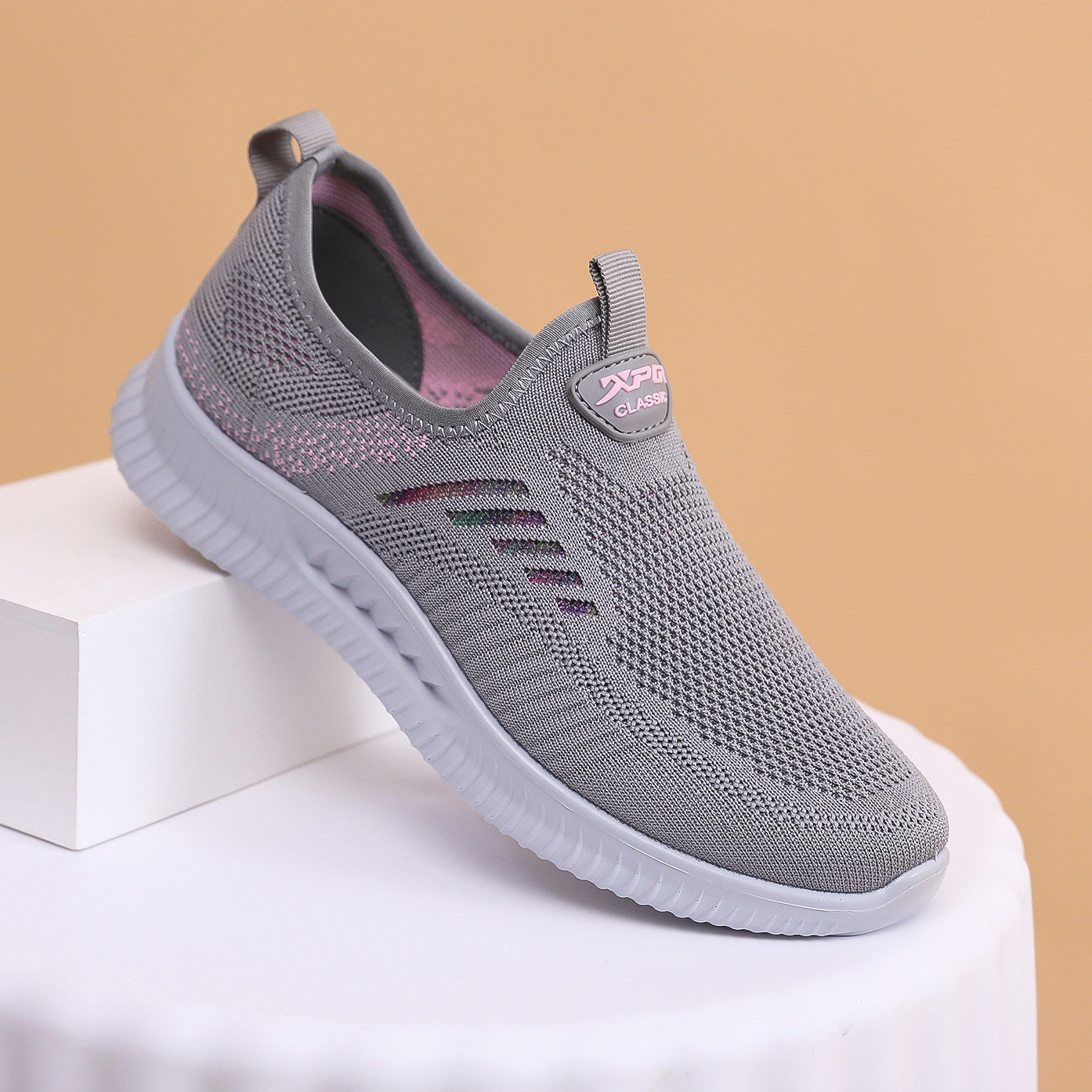 春秋季老人鞋老北京布鞋女单鞋软底网面中老年防滑舒适透气休闲鞋,女鞋,网面鞋,淘宝优惠券,粉丝福利购,淘宝优惠卷