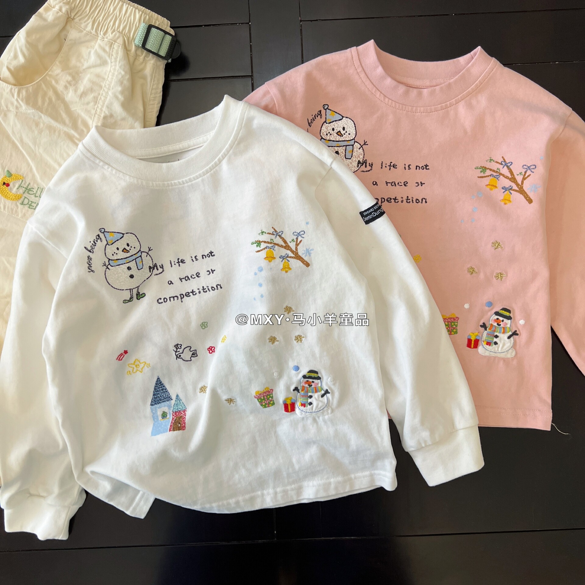 又潮又可爱 2026春款儿童云朵棉涂鸦童趣印花长袖T恤男女童打底衫