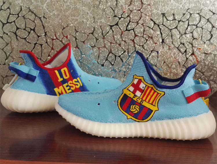 Yeezy白冰淇淋椰子鞋改色FCB巴萨梅西足球天蓝渐变涂鸦diy球鞋