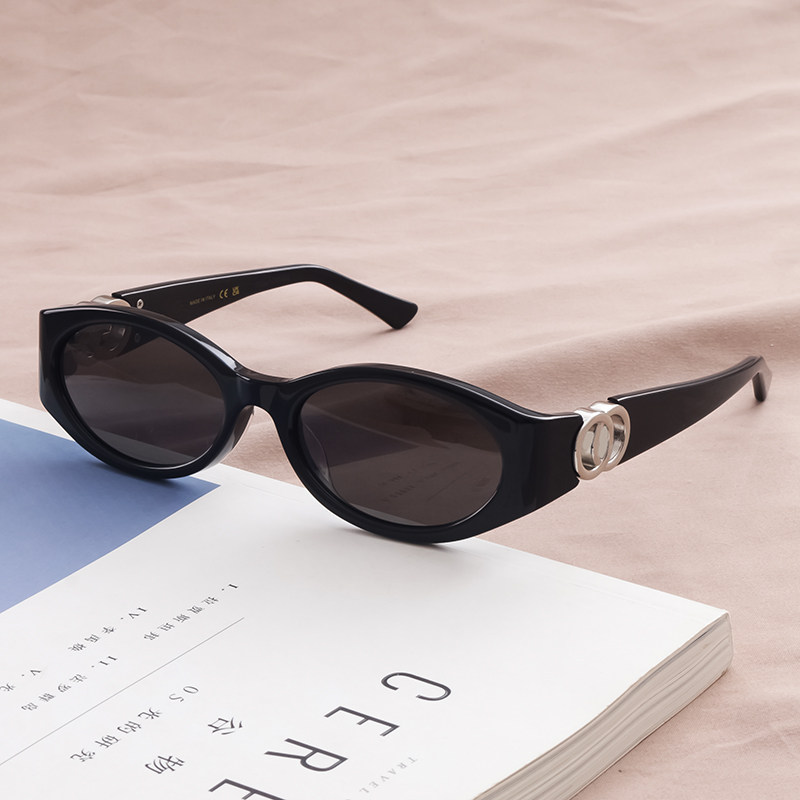 海莉肯豆同款欧美风小脸女生墨镜女椭圆形小框太阳眼镜板材时尚