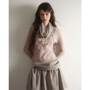 今日艺术家原创粉雾灰色少女堆堆领拼接假两件珠花针织衫 上衣