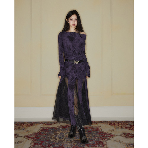 今日艺术家深紫色荡领连衣裙