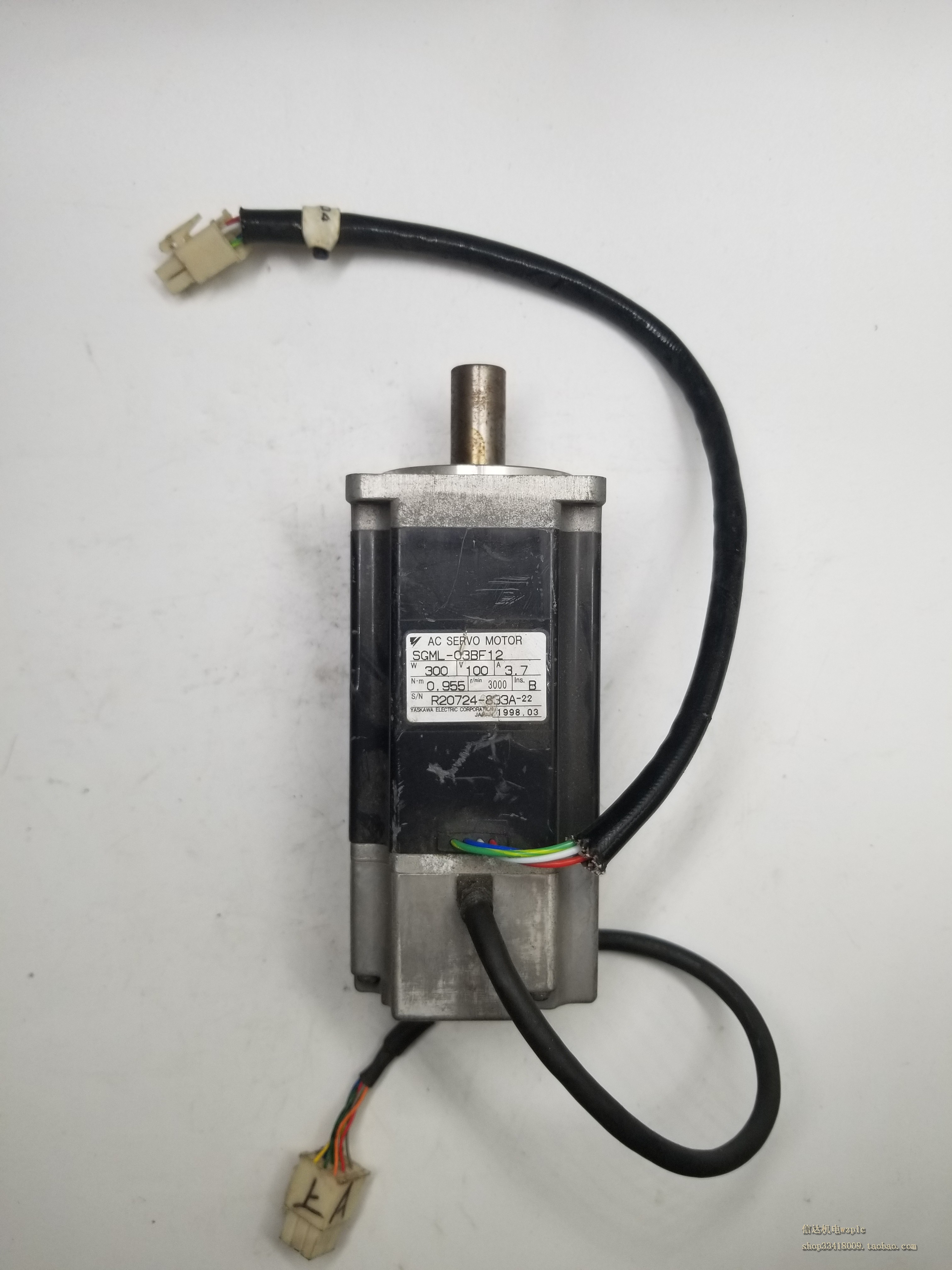 安川伺服电机SGML-03BF12