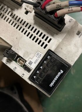 松下伺服驱动器MDDLT45SM电机S-ZMD-10150E-001