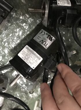 安川伺服电机SGMAH-A5AAA21 现货 专业销售维修一体化