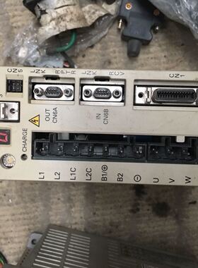 SGDS-02A72AY578-E安川驱动器二手进口驱动器SGDS-02A72A