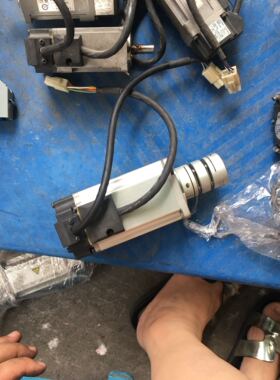 MHMD042G1C松下电机驱动MBDHT2510E  现货 专业销售维修一体化