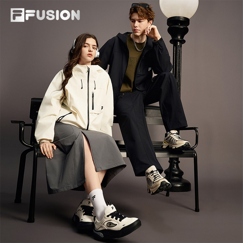 章昊同款FILA FUSION斐乐潮牌情侣外套2026春装防泼水上衣女装