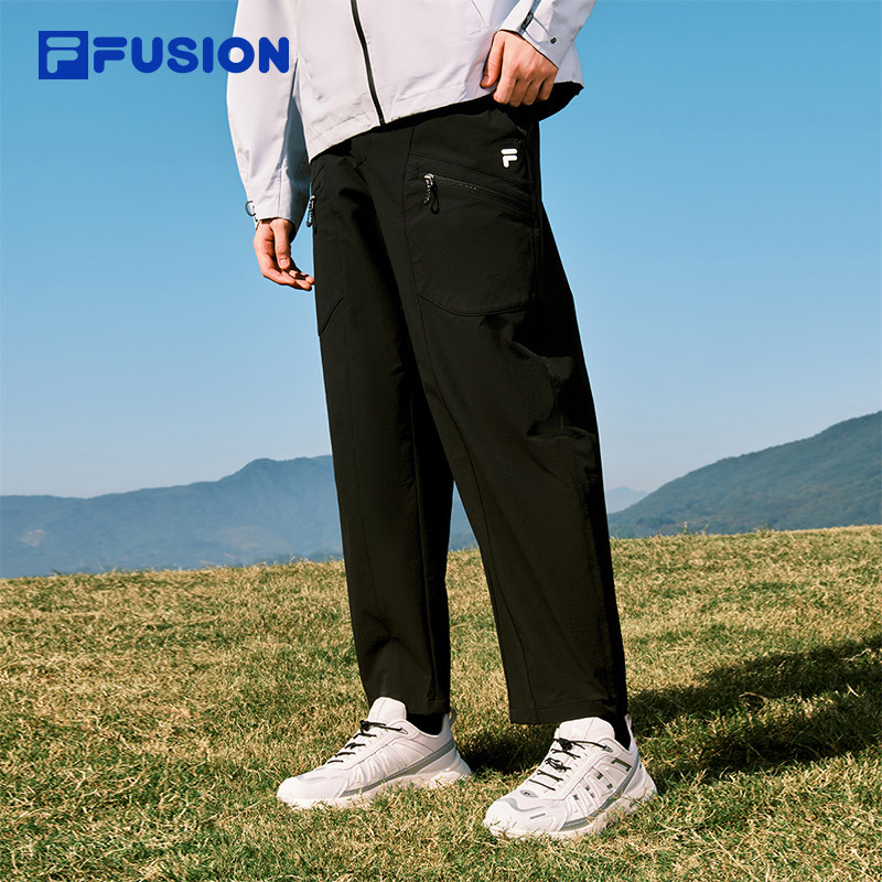 章昊同款FILA FUSION斐乐潮牌男士长裤2026春新款宽松直筒微锥裤
