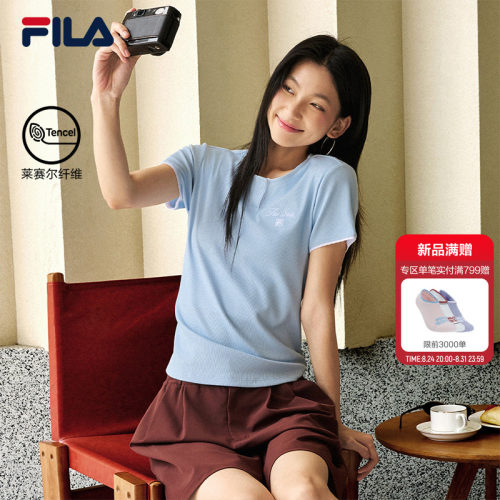 斐乐亨利领短袖丨女款出街