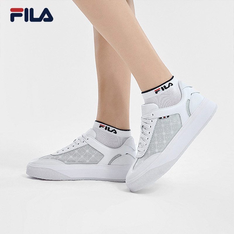 FILA斐乐女士摩登板鞋