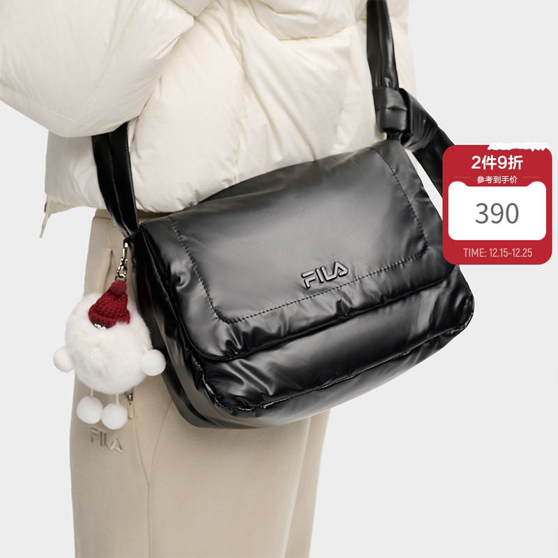 FILA斐乐女包挎包休闲布丁包