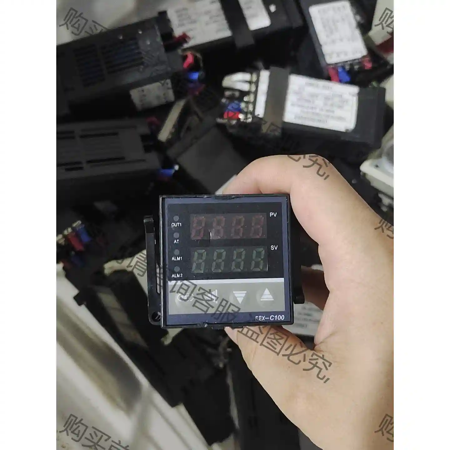 温度控制器 REX-C100温控仪，实物如图，就图片那样，拆 先议价
