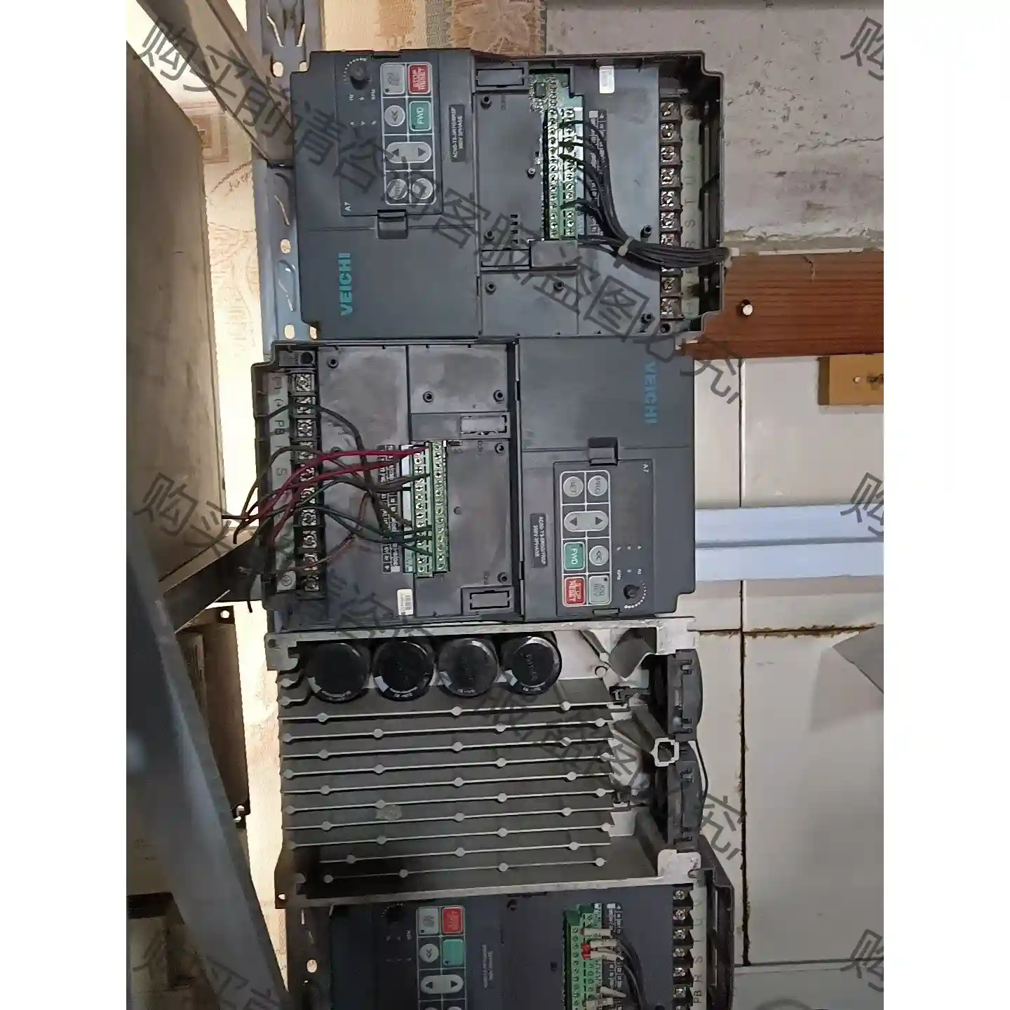 AC60-T3-3R7G/5R5P伟创变频器，3.7-5.5 先议价 包上机好用