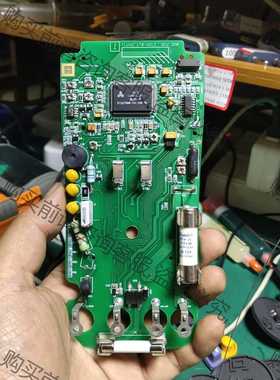 功能正常议价 福禄克17b主板，芯片是原装的，黑色四角晶振，以校