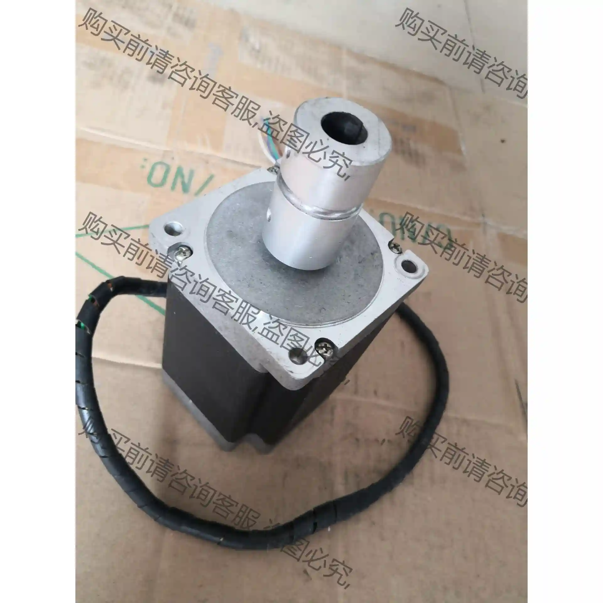 英士达电机YSD2812-KA-001，成色如图，实物拍摄， 先议价 包上机