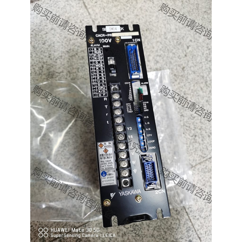 功能正常议价 9成新 安川 CACR-PR01AD4NRY58A 伺服驱动