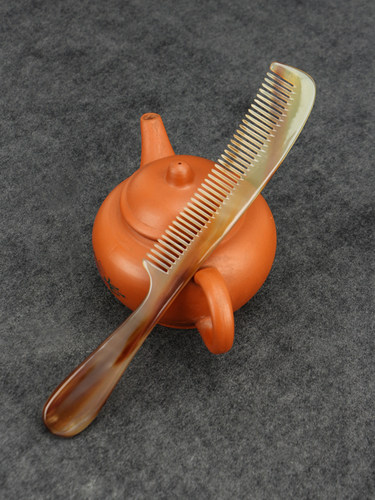 牛角密齿窄齿梳长19CM